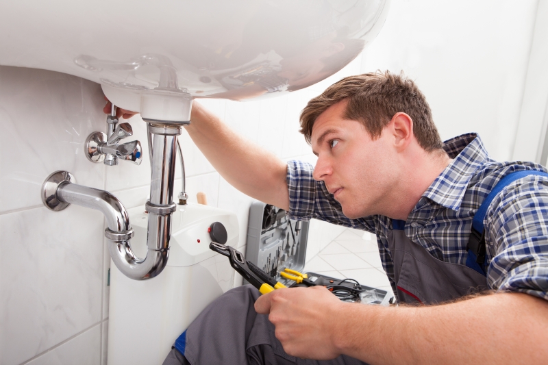 24/7 emergency plumber in Thames Ditton